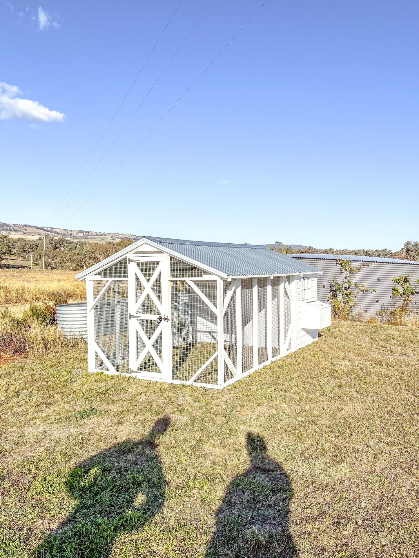 Deluxe Hamptons Hen House