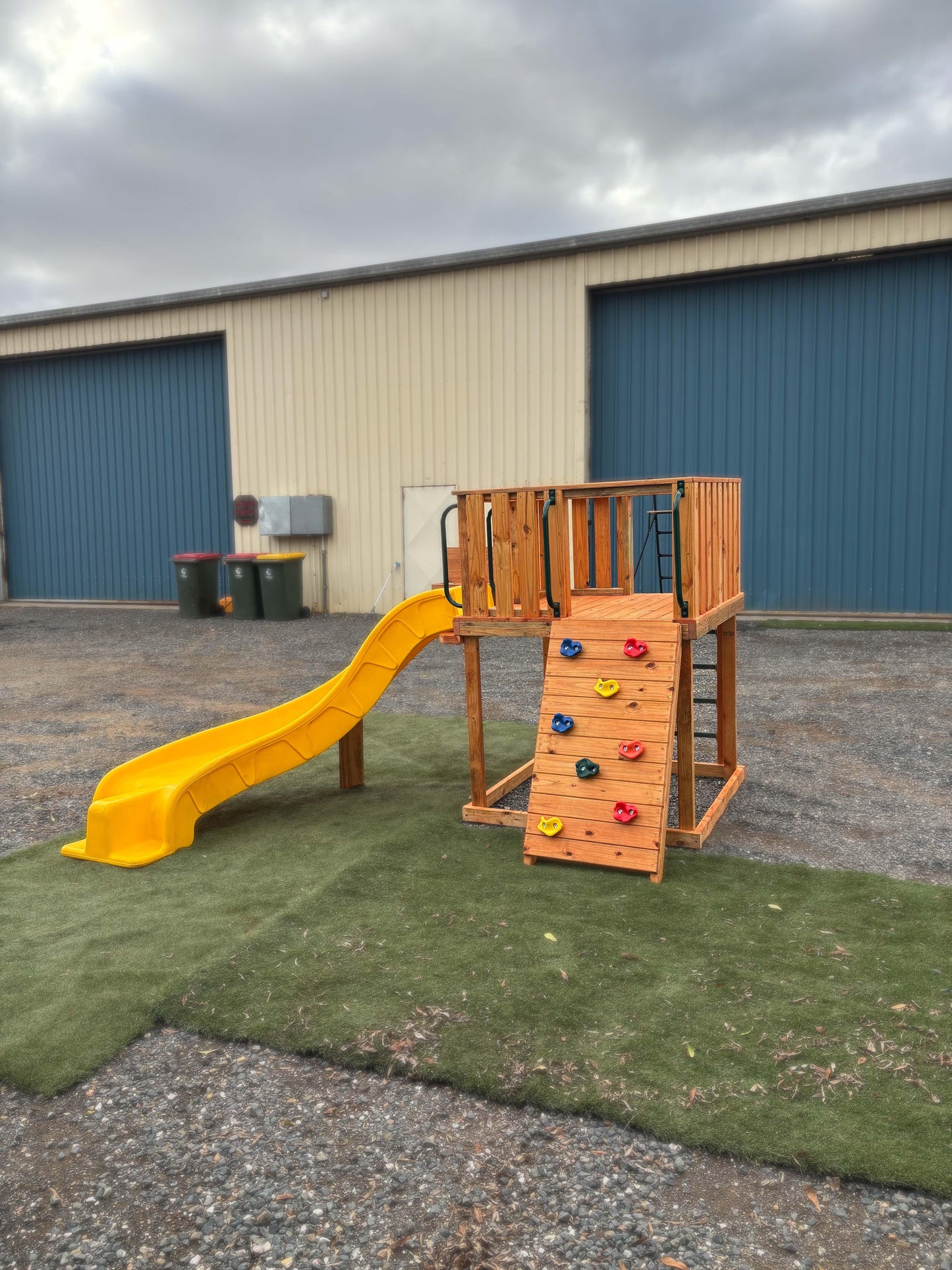 Climbing Fort - Second Quality Slides