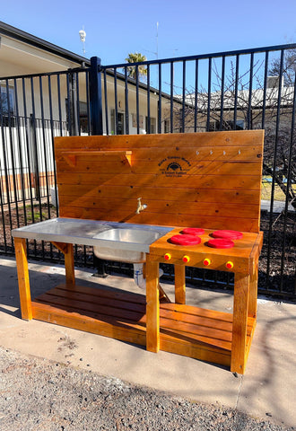 Mud Kitchen Deluxe