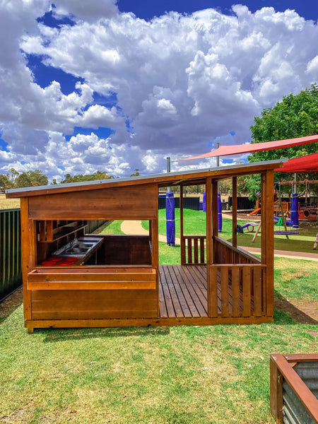 The Yarrawong Cubby House with built-in Kitchen OILED