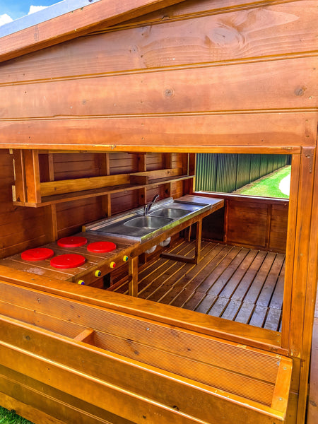 The Yarrawong Cubby House with built-in Kitchen OILED