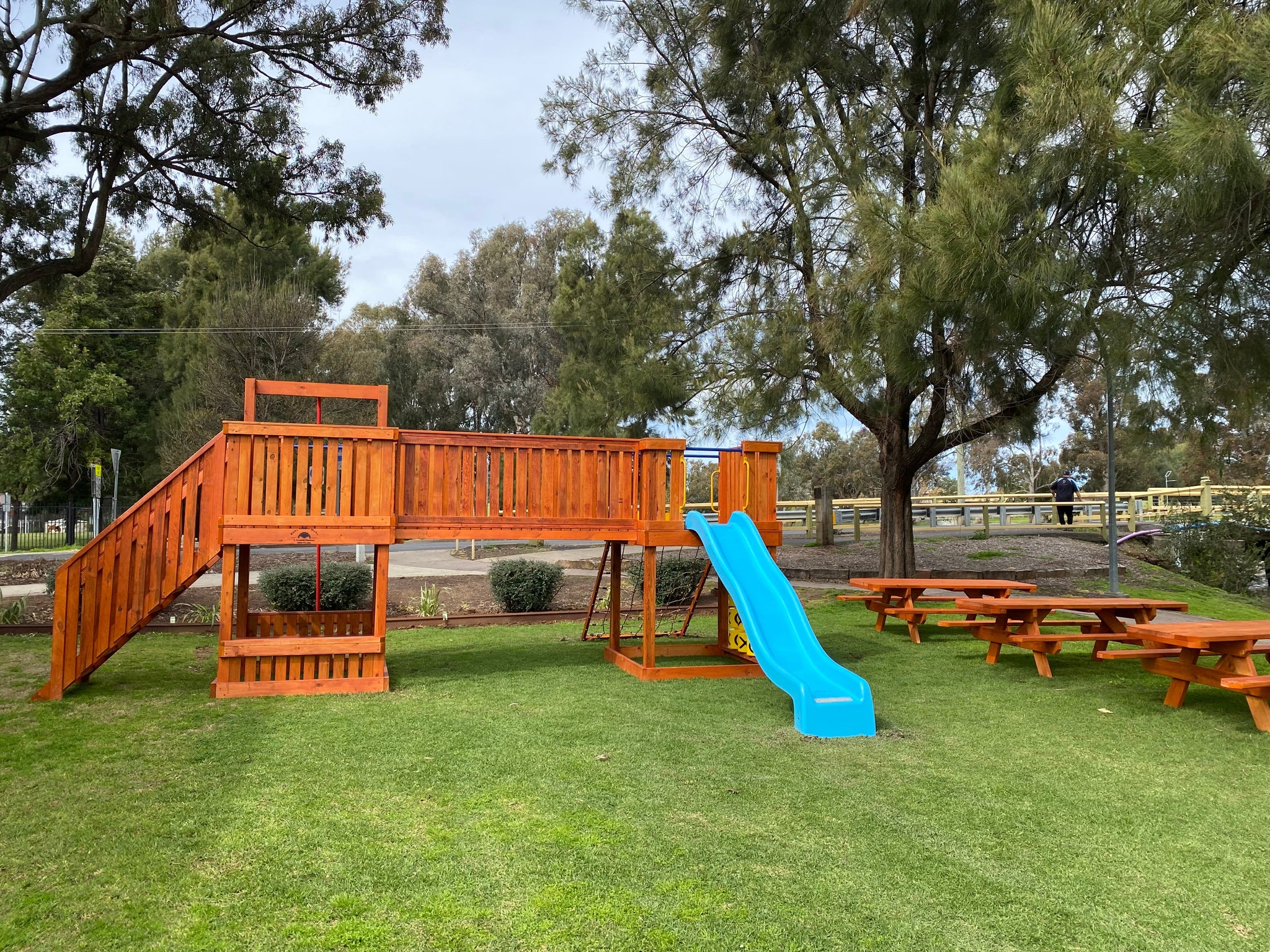 Double Play Fort with Fibreglass Slide