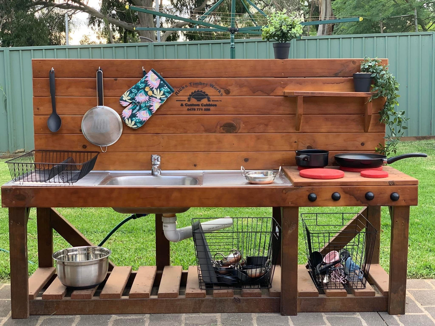 Mud Kitchen Deluxe